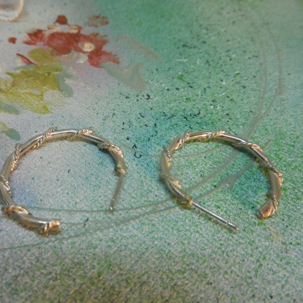 VTG silver pierced hoop earrings silver tone elegant dressy classic circlet glam - Picture 6 of 10